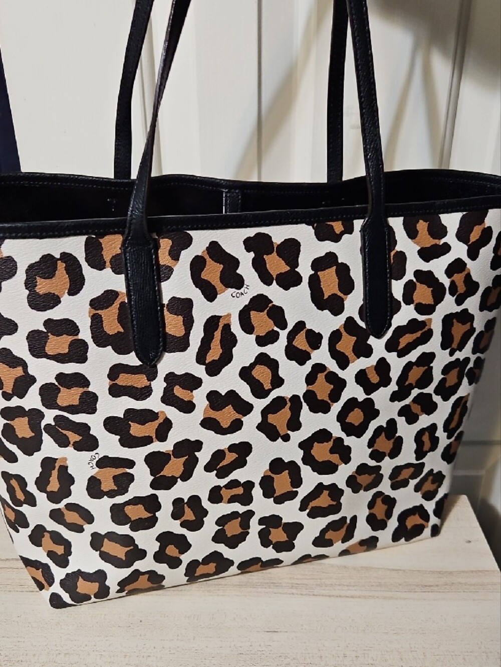 COACH EUC Leopard-Print City Tote - Picture 2 of 13
